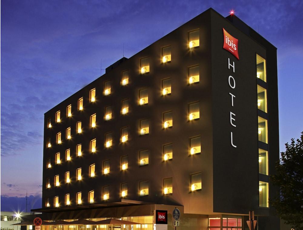 Ibis Hotel Friedrichshafen Airport Messe Exterior foto