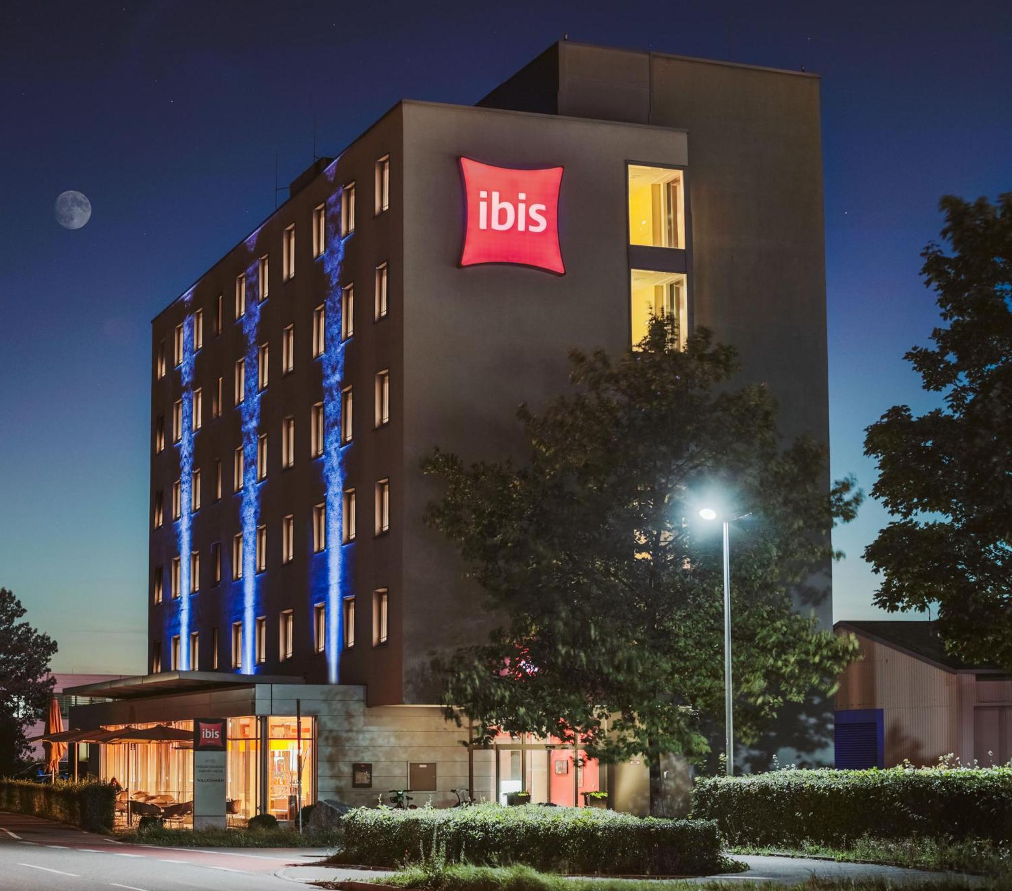 Ibis Hotel Friedrichshafen Airport Messe Exterior foto